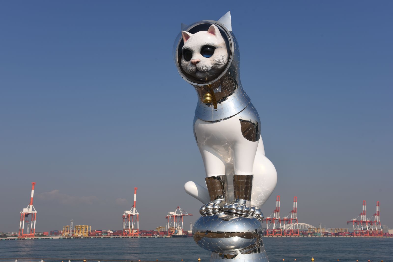 フランス・パリ「SHIP'S CAT展」― ヤノベケンジ教授・和紙作家 堀木